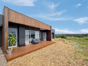 Cusmano Retreat - contemporary rural homestay, Margaret River